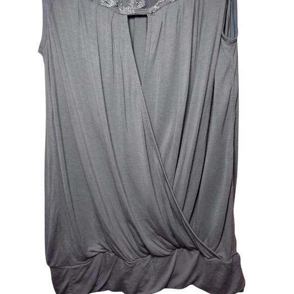 Express Womens Sleeveless Tunic Lace Blouse Gray Size Small - Picture 12 of 13